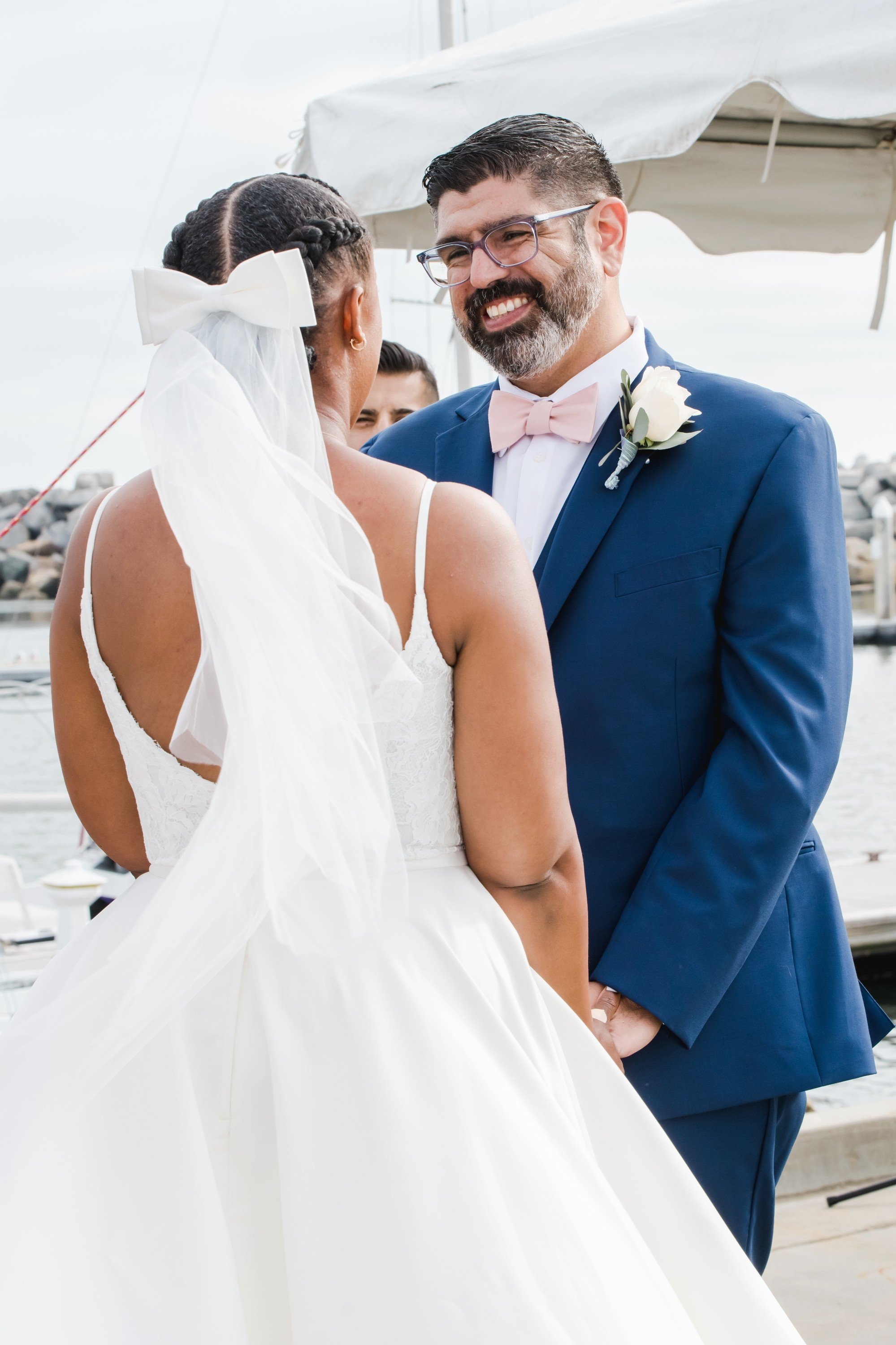 carousel-hero-element image-0