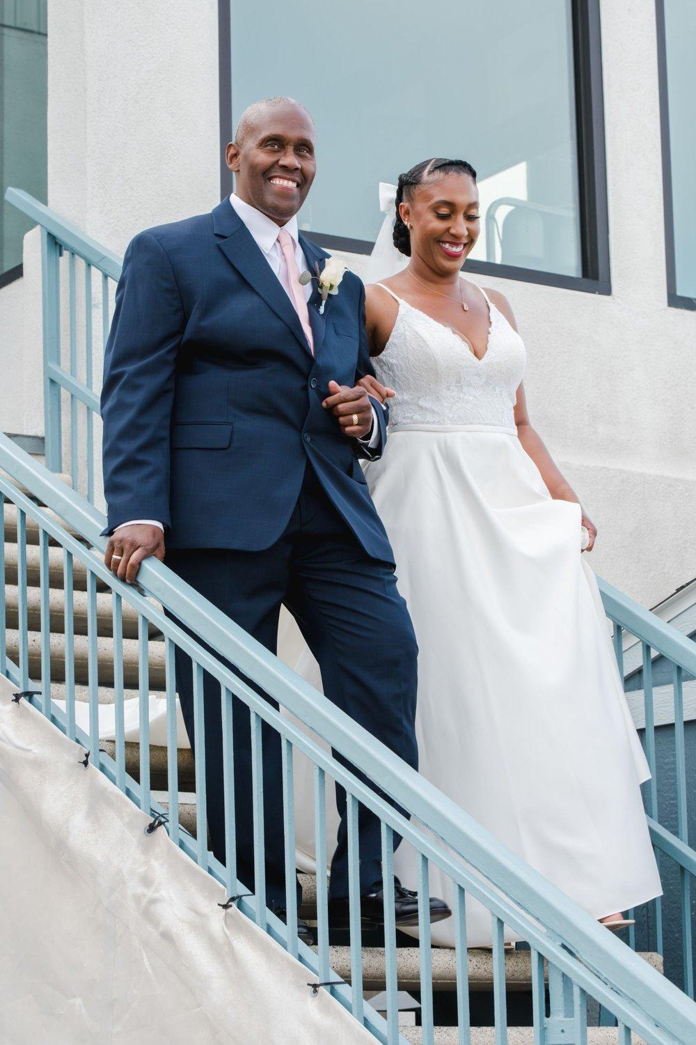 carousel-hero-element image-7