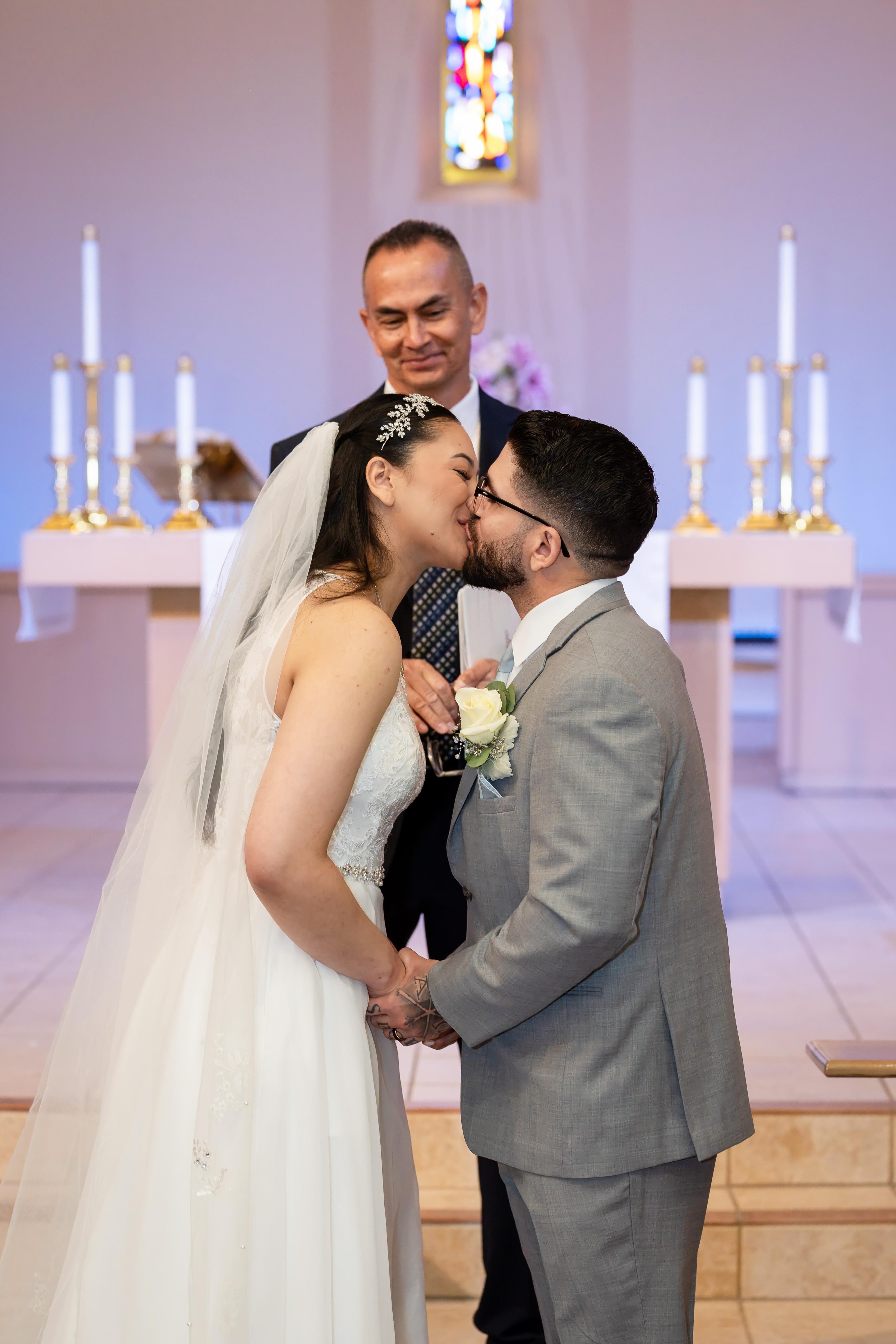 What’s the Difference Between a 6-Hour and 10-Hour Wedding Photography Package?