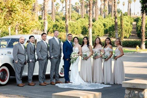 carousel-hero-element image-0