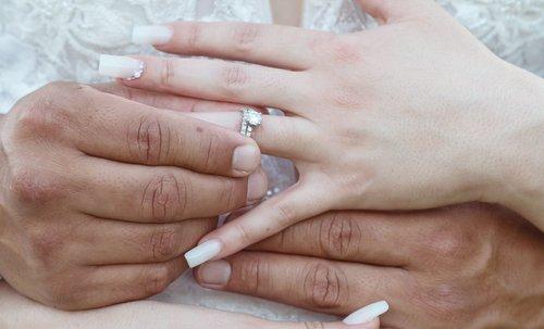 mobile - carousel-hero-element image-5