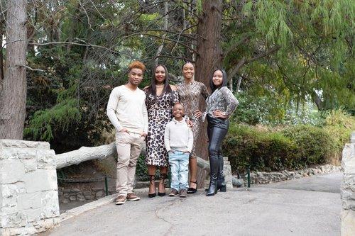 mobile - carousel-hero-element image-3