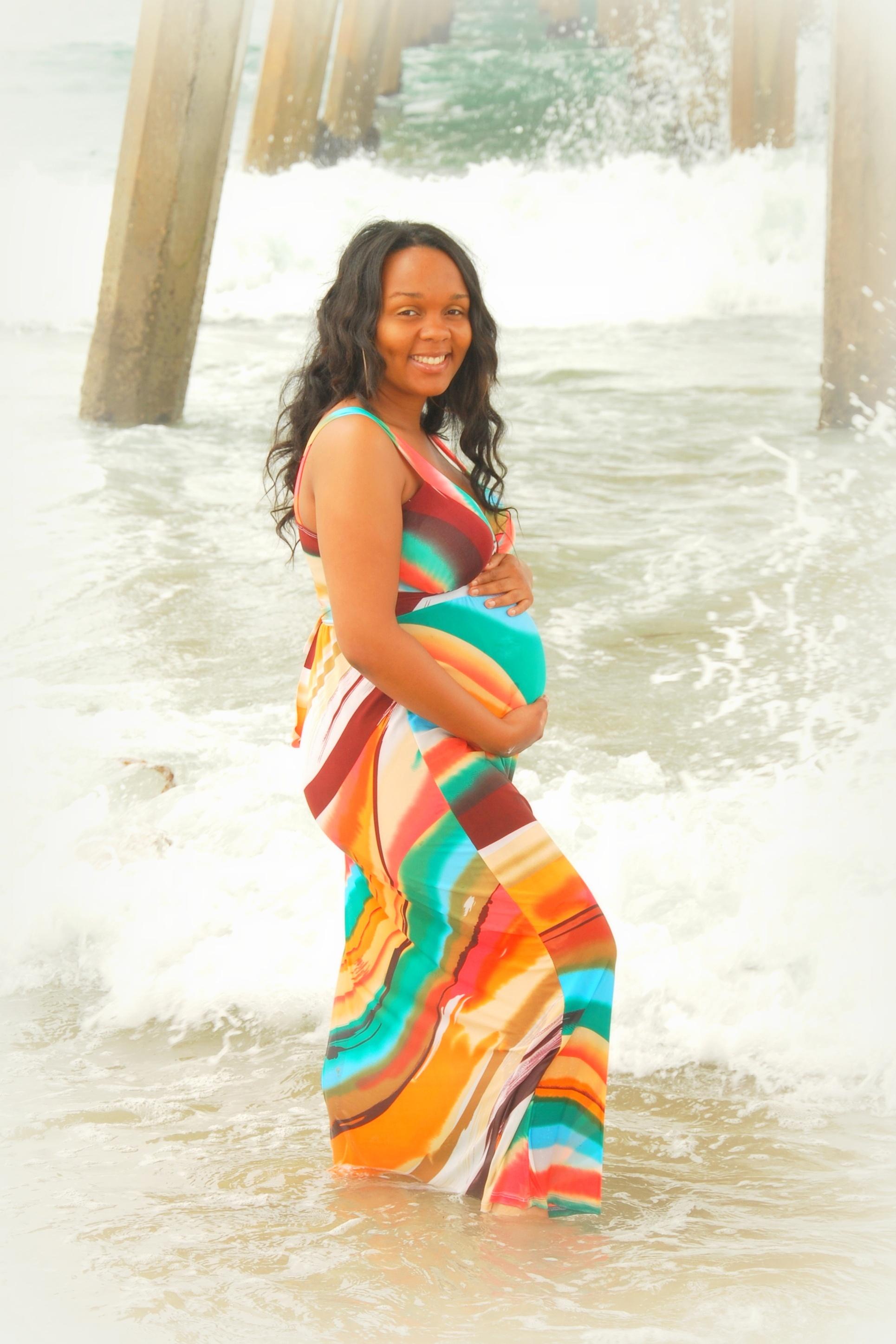 Special Giveaway for Maternity Photos
