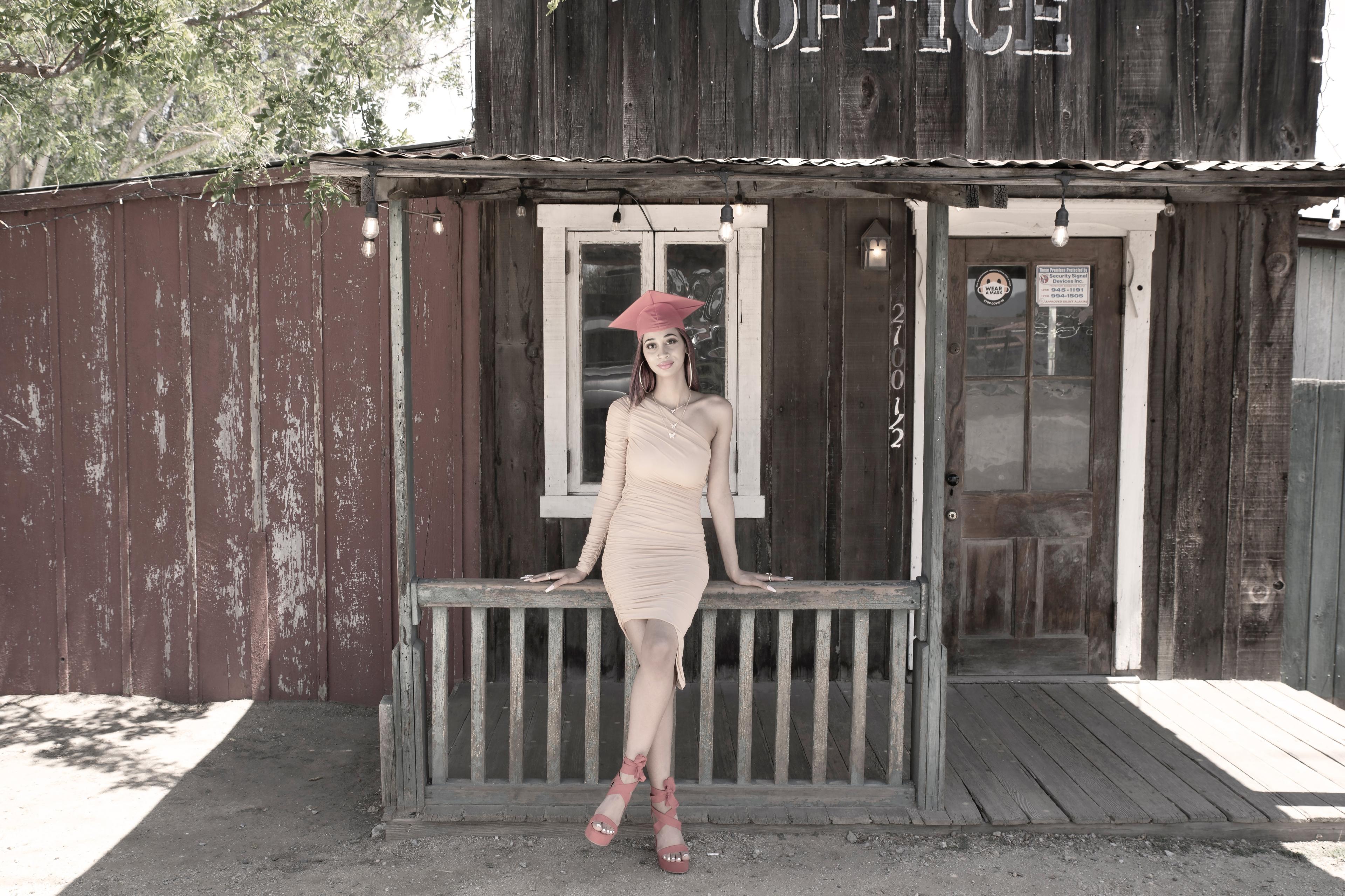 Senior Portraits: How to Make Them Uniquely You